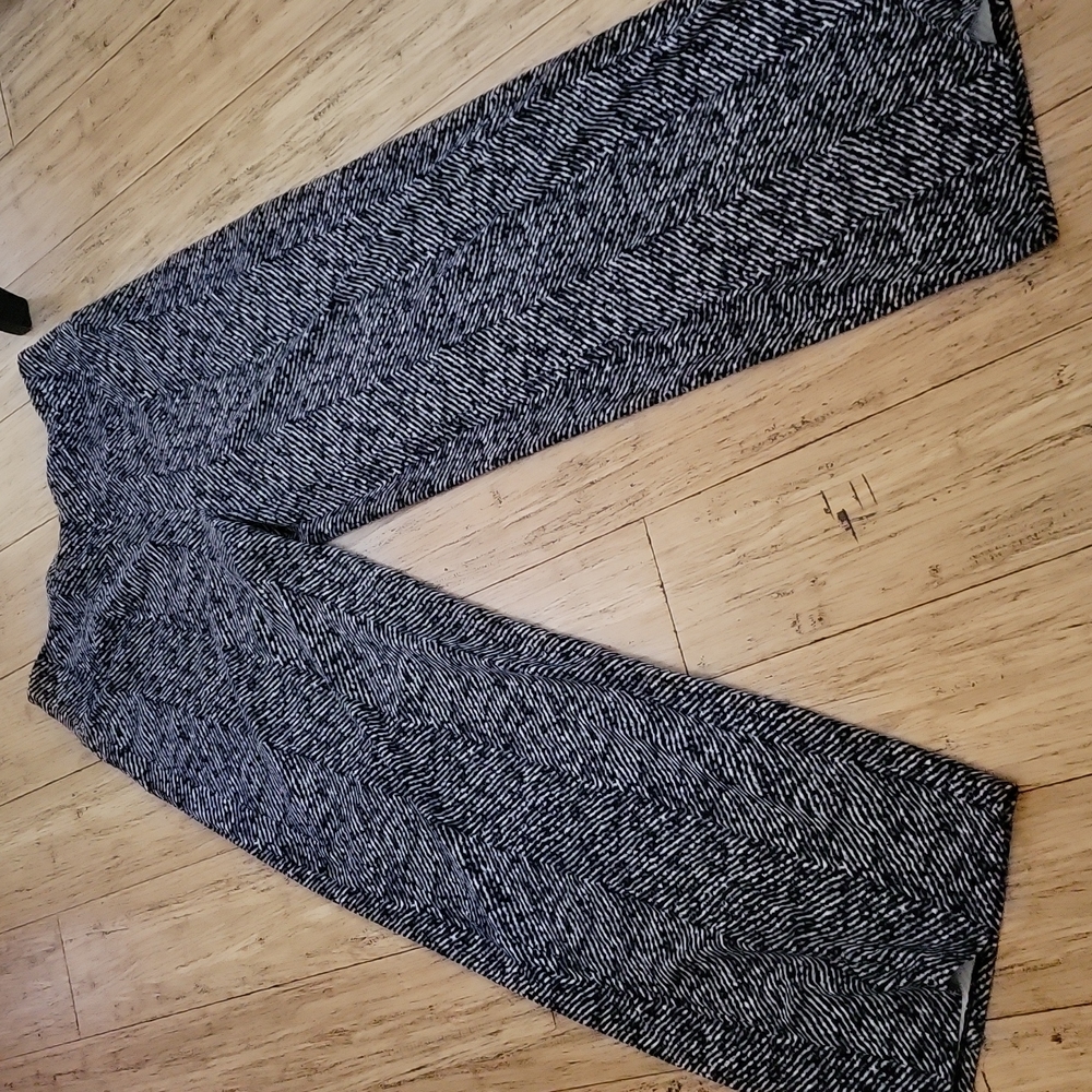 J. Jill Black and White Patterned Trousers